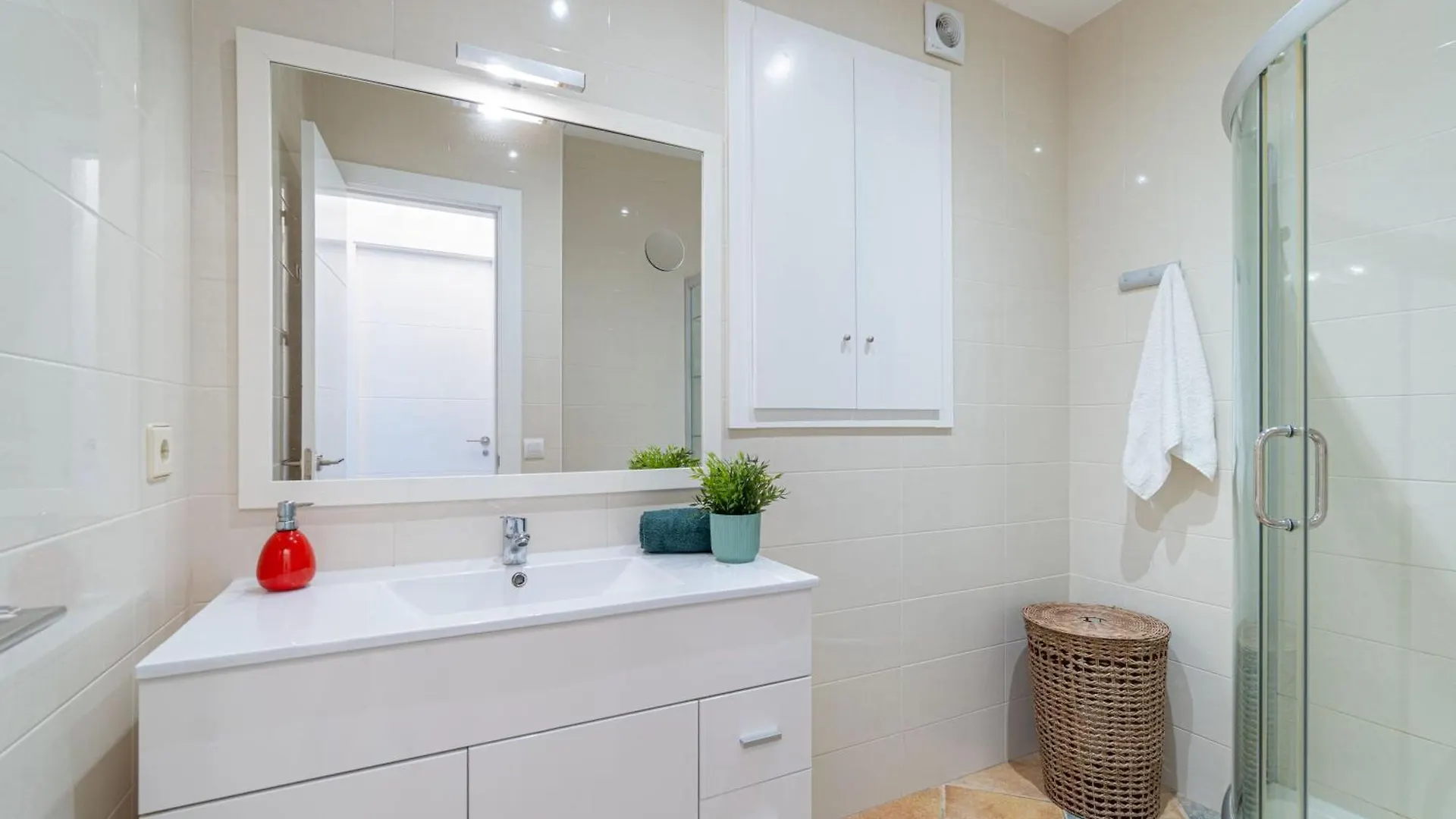 Вилла 150-Empurialola- Preciosa Casa Con Piscina Y Amarre En Эмпуриабрава